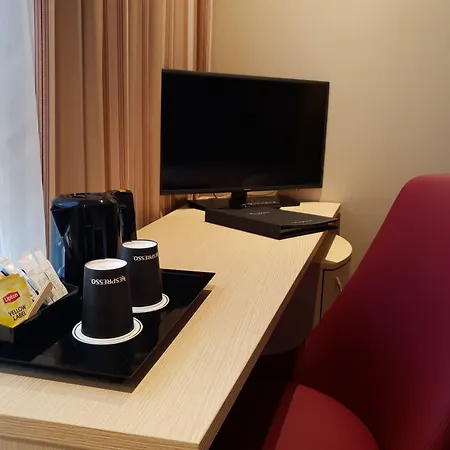 Nash Airport Hotel-2